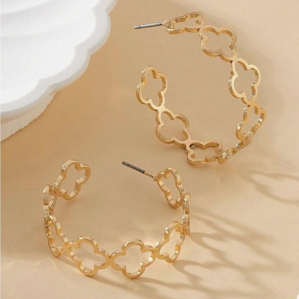Gold Quatrefoil Hoop Earrings Phi Mu*